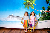 Hotel Transylvania 3 Family Parties